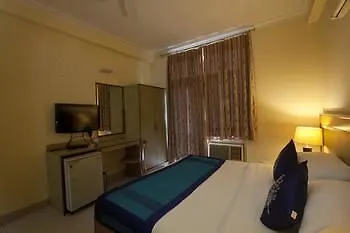 Oyo Premium Iffco Metro Hotel Gurgaon