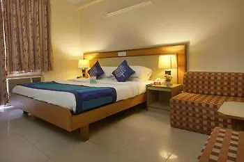 Oyo Premium Iffco Metro Hotel Gurgaon India