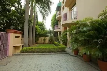 Oyo Premium Iffco Metro Hotel Gurgaon 3*,